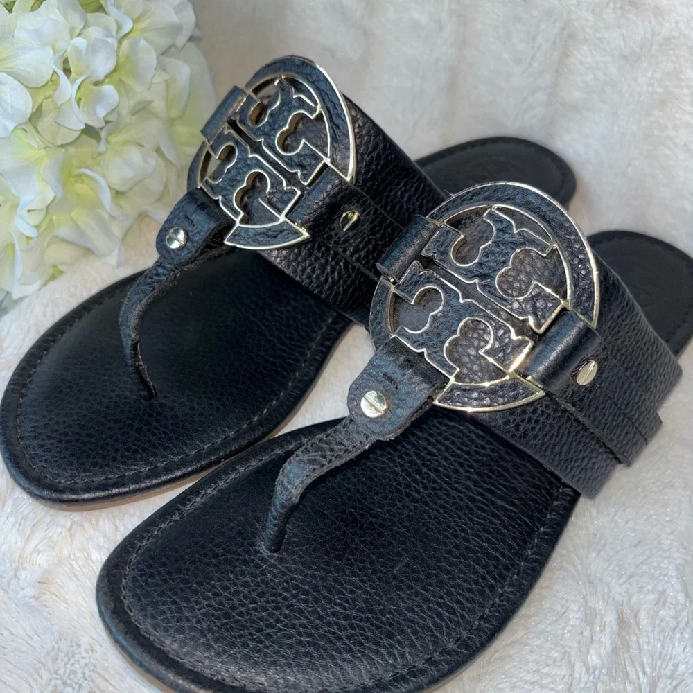Tory Burch Black Leather Logo Thong Sandals with Gold Hardware size 9 Reg. $250